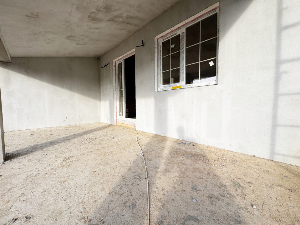 Duplex 3 camere 305mp teren, P+M, 95mp utili+15mp terasa -Calea Urseni