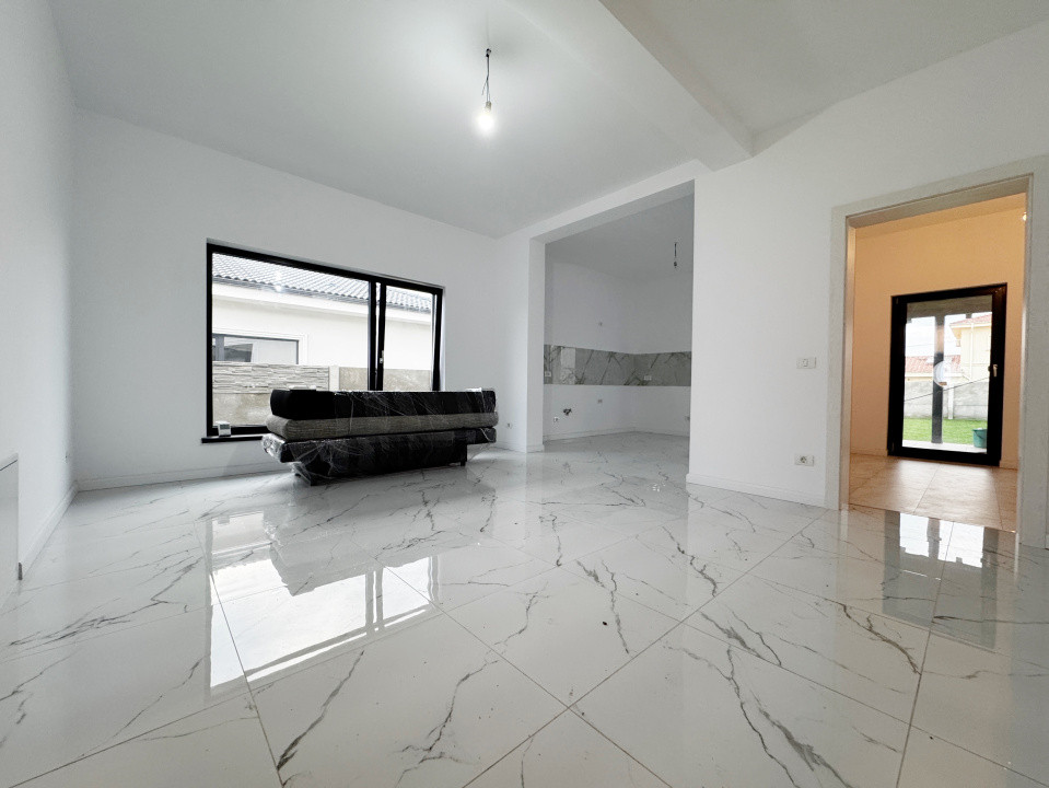 Duplex 3 camere, 340 teren, 75mp utili + 15mp terasa -Mosnita Noua