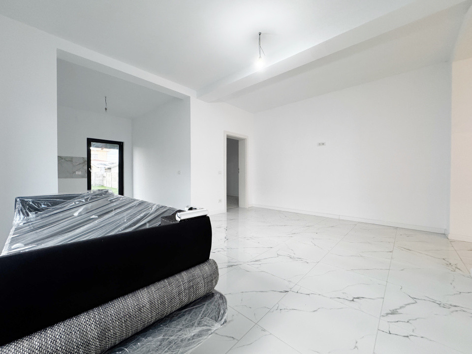 Duplex 3 camere, 340 teren, 75mp utili + 15mp terasa -Mosnita Noua