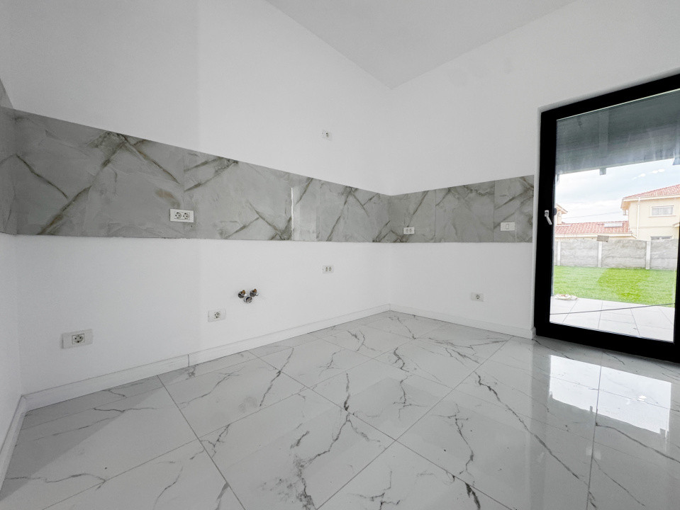 Duplex 3 camere, 340 teren, 75mp utili + 15mp terasa -Mosnita Noua