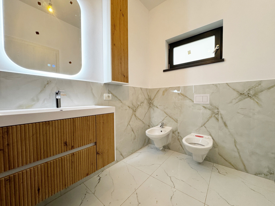 Duplex 3 camere, 340 teren, 75mp utili + 15mp terasa -Mosnita Noua