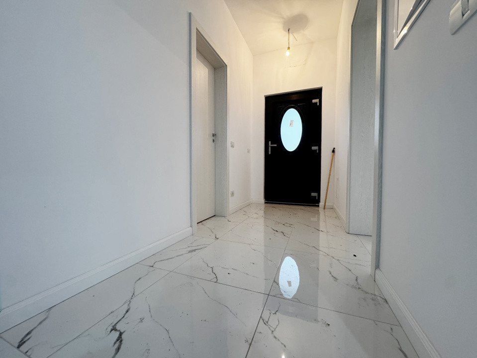 Duplex 3 camere, 340 teren, 75mp utili + 15mp terasa -Mosnita Noua