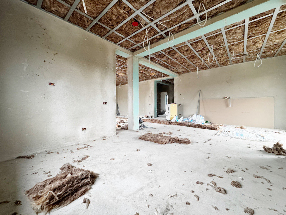 Casa individuala 4 camere, 604mp teren, 137mp utili - Mosnita Noua