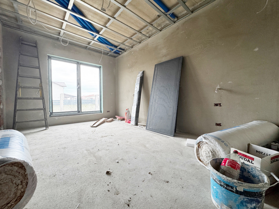 Casa individuala 4 camere, 604mp teren, 137mp utili - Mosnita Noua