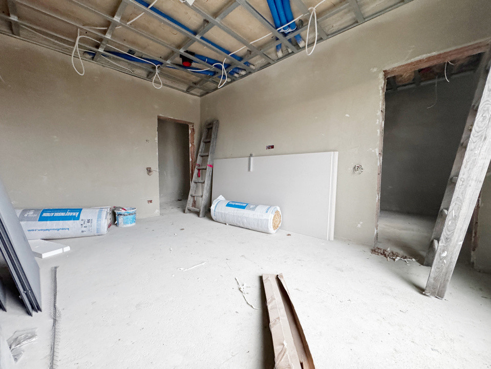 Casa individuala 4 camere, 604mp teren, 137mp utili - Mosnita Noua