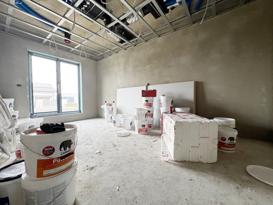 Casa individuala 4 camere, 604mp teren, 137mp utili - Mosnita Noua