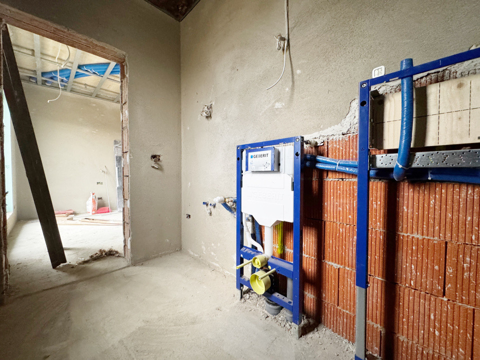 Casa individuala 4 camere, 604mp teren, 137mp utili - Mosnita Noua