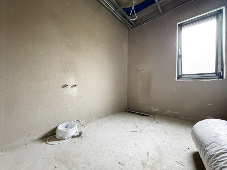 Casa individuala 4 camere, 604mp teren, 137mp utili - Mosnita Noua