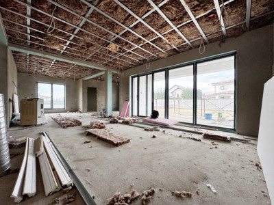 Casa individuala 4 camere, 604mp teren, 137mp utili - Mosnita Noua