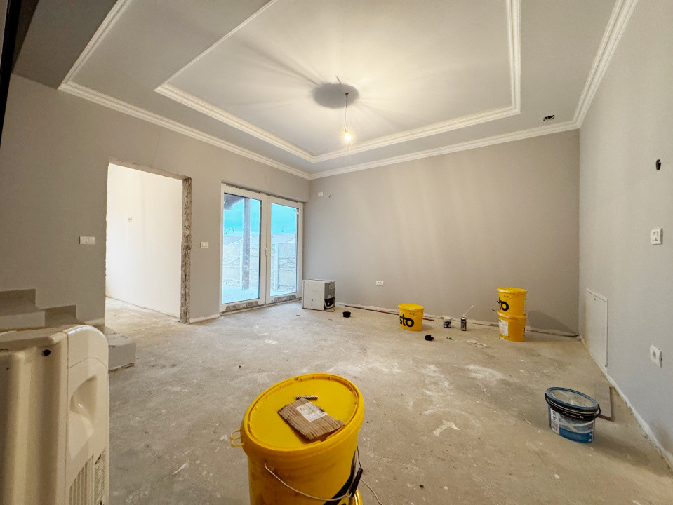 Duplex 4 camere, 95mp utili + 14mp terasa, 270mp teren, Mosnita Noua