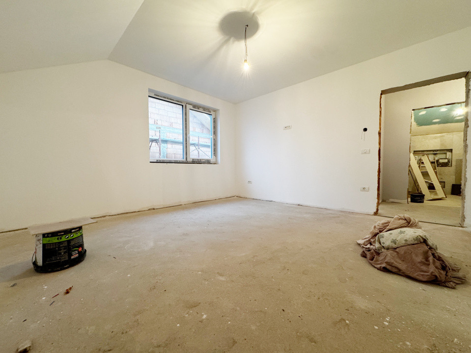 Duplex 4 camere, 95mp utili + 14mp terasa, 270mp teren, Mosnita Noua