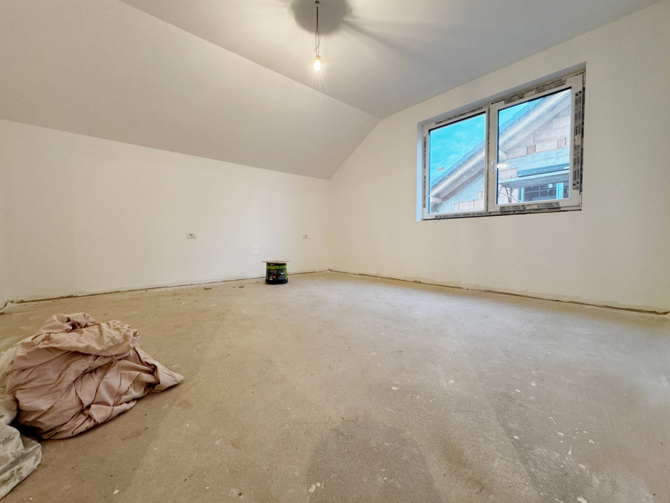 Duplex 4 camere, 95mp utili + 14mp terasa, 270mp teren, Mosnita Noua