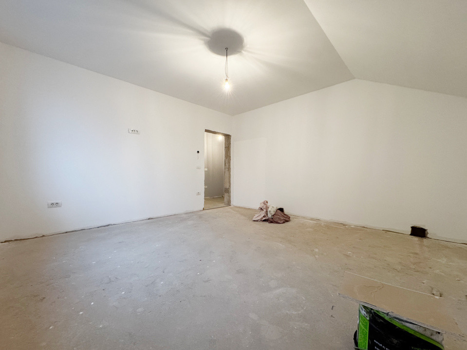 Duplex 4 camere, 95mp utili + 14mp terasa, 270mp teren, Mosnita Noua