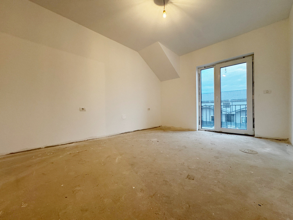 Duplex 4 camere, 95mp utili + 14mp terasa, 270mp teren, Mosnita Noua