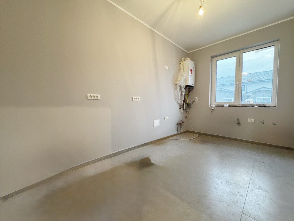 Duplex 4 camere, 95mp utili + 14mp terasa, 270mp teren, Mosnita Noua