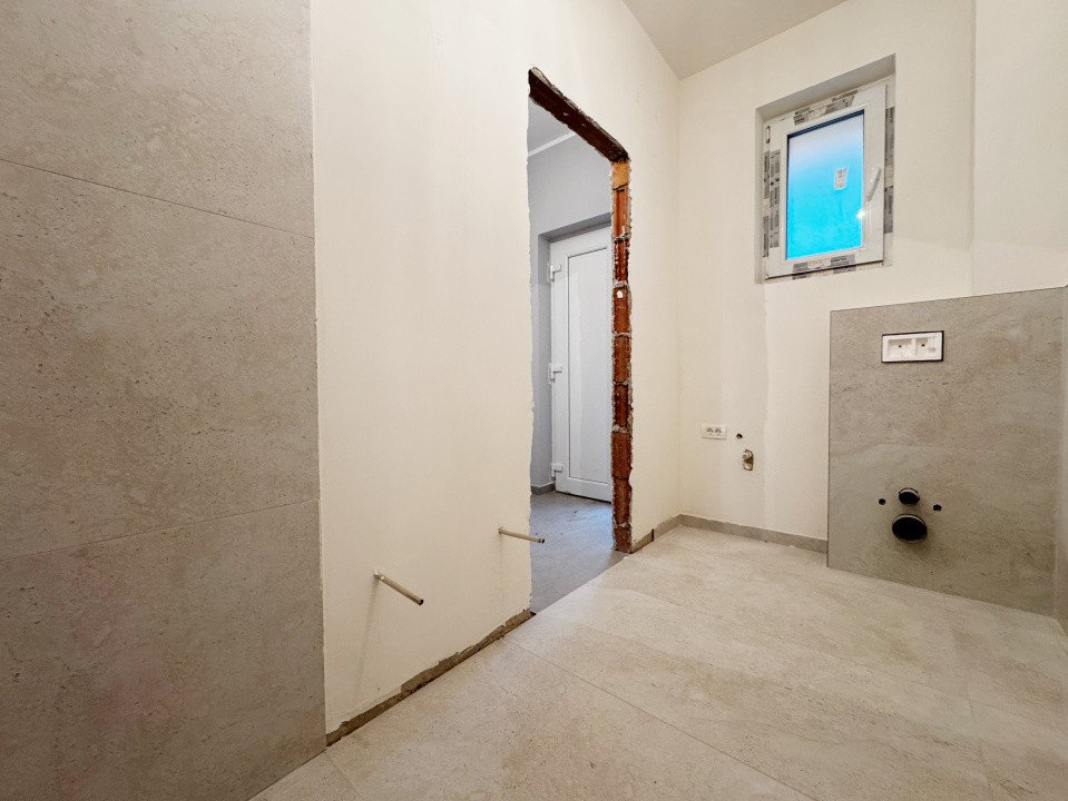 Duplex 4 camere, 95mp utili + 14mp terasa, 270mp teren, Mosnita Noua