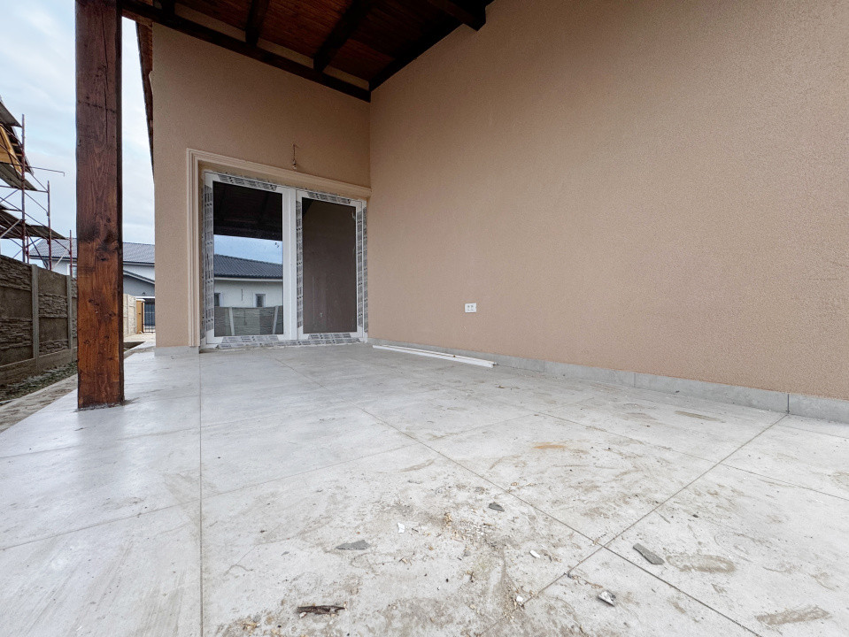 Duplex 4 camere, 95mp utili + 14mp terasa, 270mp teren, Mosnita Noua