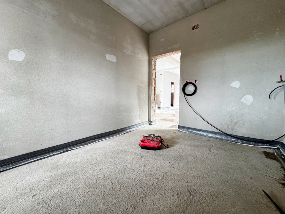 Duplex 3 camere, 78mp utili+ 21mp terasa, 285mp teren, Mosnita Noua