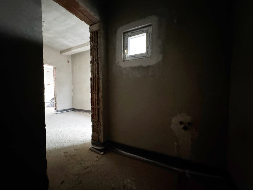 Duplex 3 camere, 78mp utili+ 21mp terasa, 285mp teren, Mosnita Noua