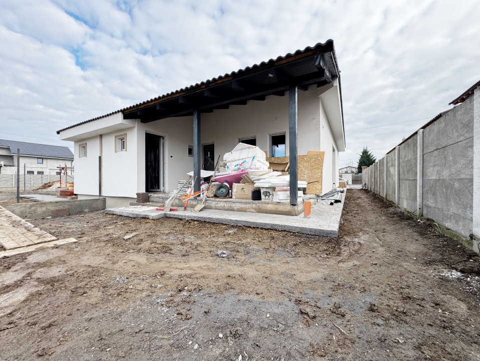 Duplex 3 camere, 78mp utili+ 21mp terasa, 285mp teren, Mosnita Noua