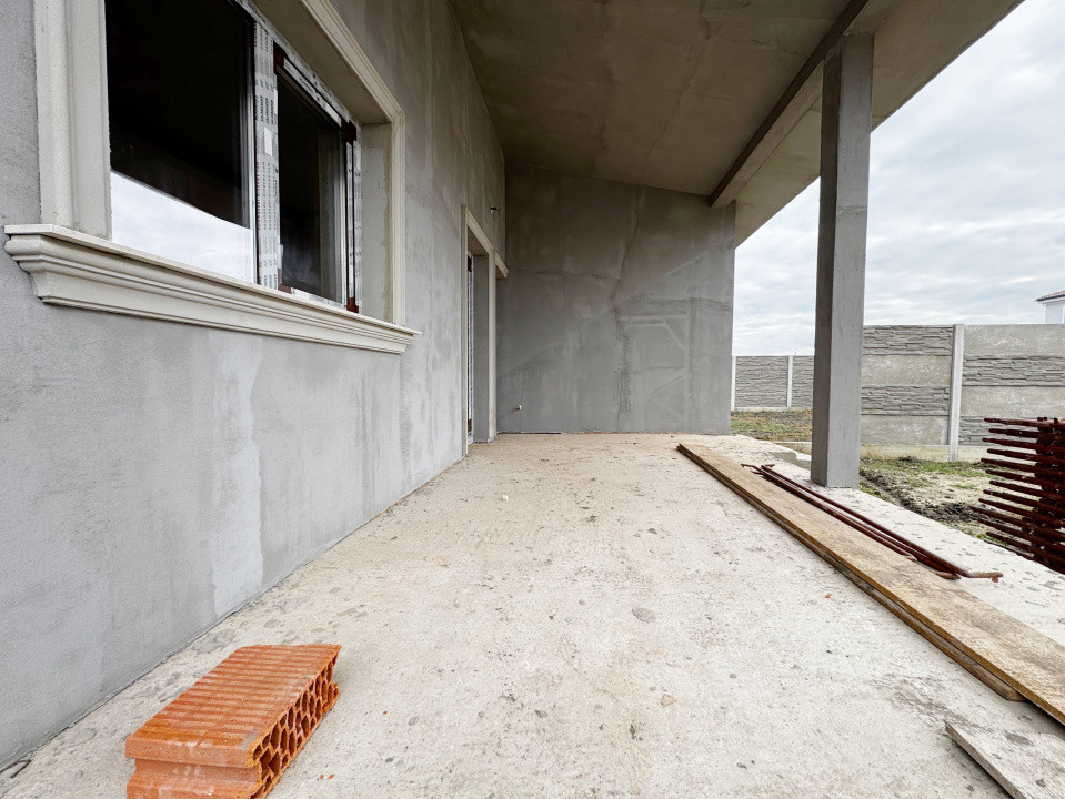 Duplex 4 camere, 350mp teren, 110mp utili, 12mp terasa, Mosnita Noua