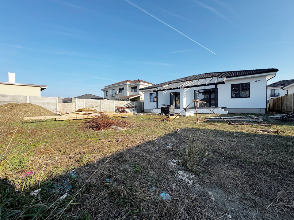 Duplex 3 camere 71mp utili + terasa 14mp, 315mp teren, Mosnita Noua 