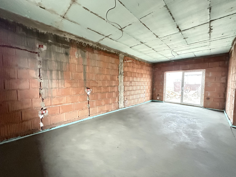 Casa individuala moderna, 3 camere, 68 mp utili, 290 mp teren - Sanandrei