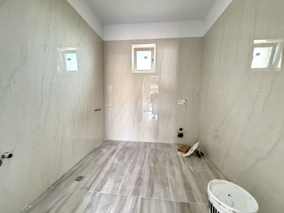 Casa individuala, 3 camere, 68 mp utili, 290 mp teren - Sanandrei