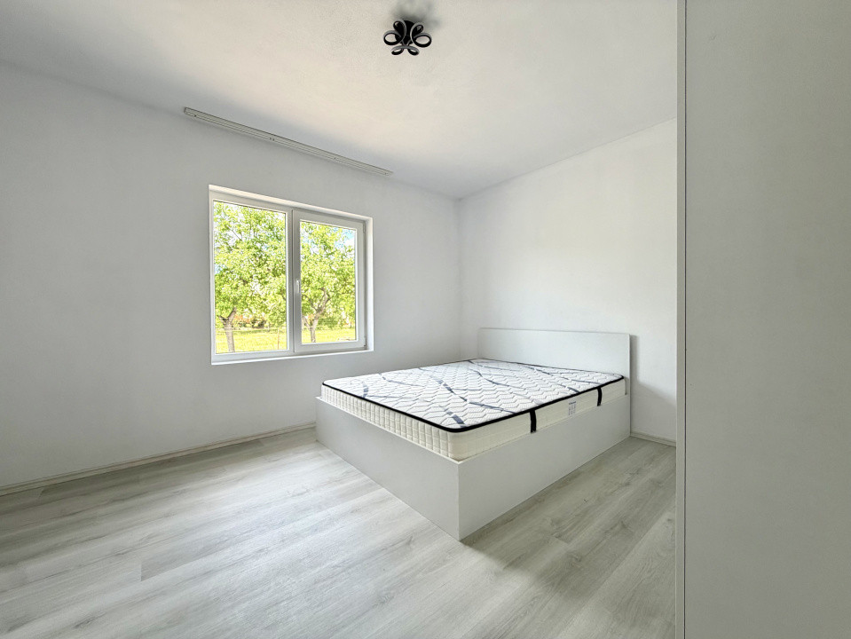 Duplex elegant, 3 camere, 70 mp utili, 300 mp teren - Sanandrei