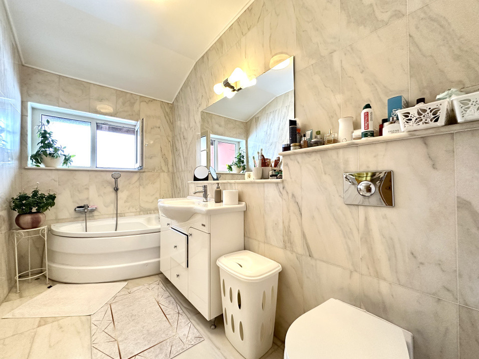 Triplex modern, 3 camere, 106 mp utili - Dumbravita, zona Fropin