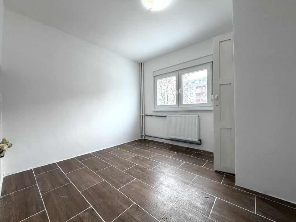 Apartament 1 camera, etaj 1, 30mp utili, renovat complet-Olimpia Stadion