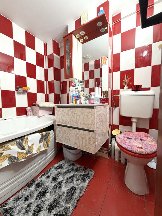 Apartament 3 camere,  78mp utili, etaj 2, balcon 4 mp - Zona Dacia