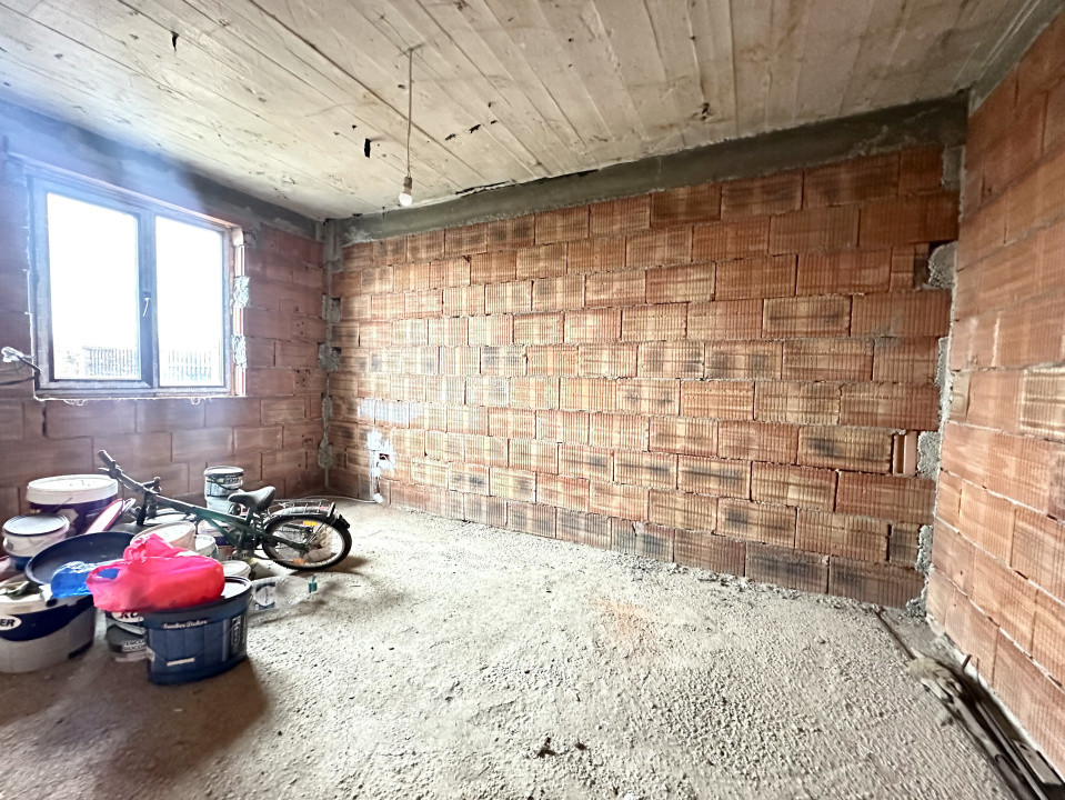 Duplex la roșu, 5 camere, 127 mp utili - Dumbravita