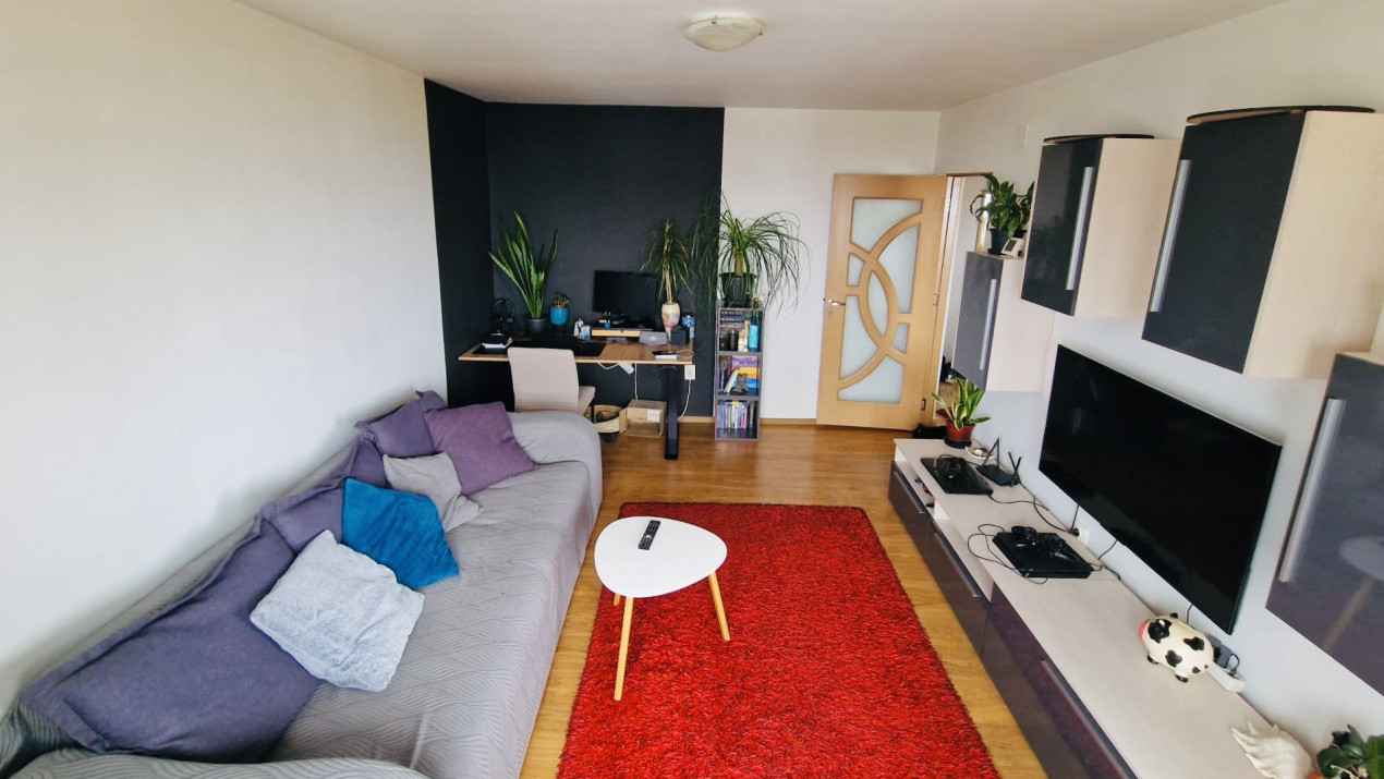 Apartament 3 camere, decomandat, 64mp, zona Girocului