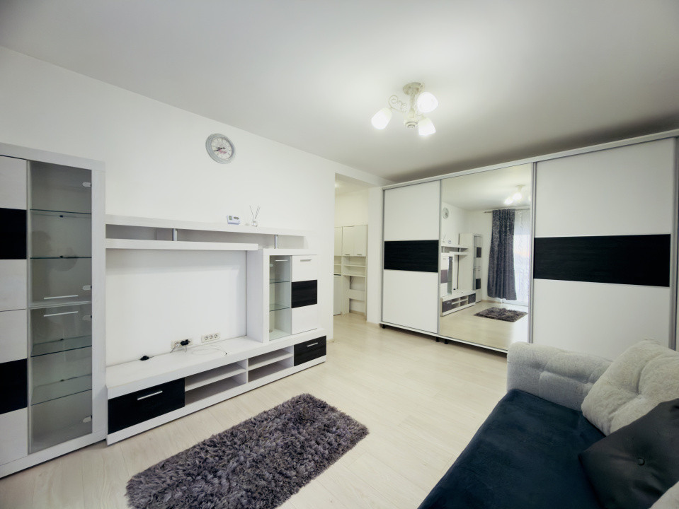 Apartament 2 camere, decomandat, mobilat si utilat, etaj 3 - Giroc 