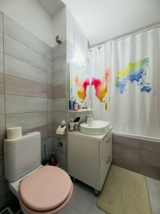 Apartament 4 camere, decomandat, etajul 2, 90mp utili - zona Steaua