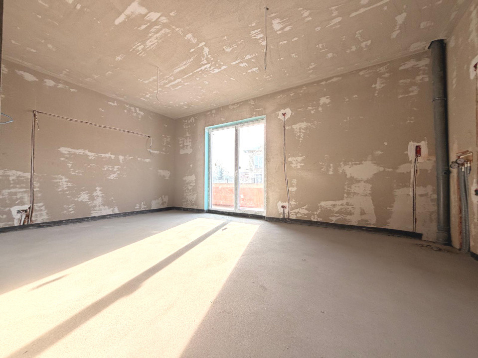 Apartament 2 camere, 50 mp cu GRADINA 50 mp-pe Calea Urseni