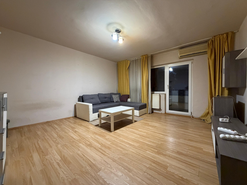 Apartament practic, 2 camere, etaj 1, 57 mp + 2 balcoane - Mehala