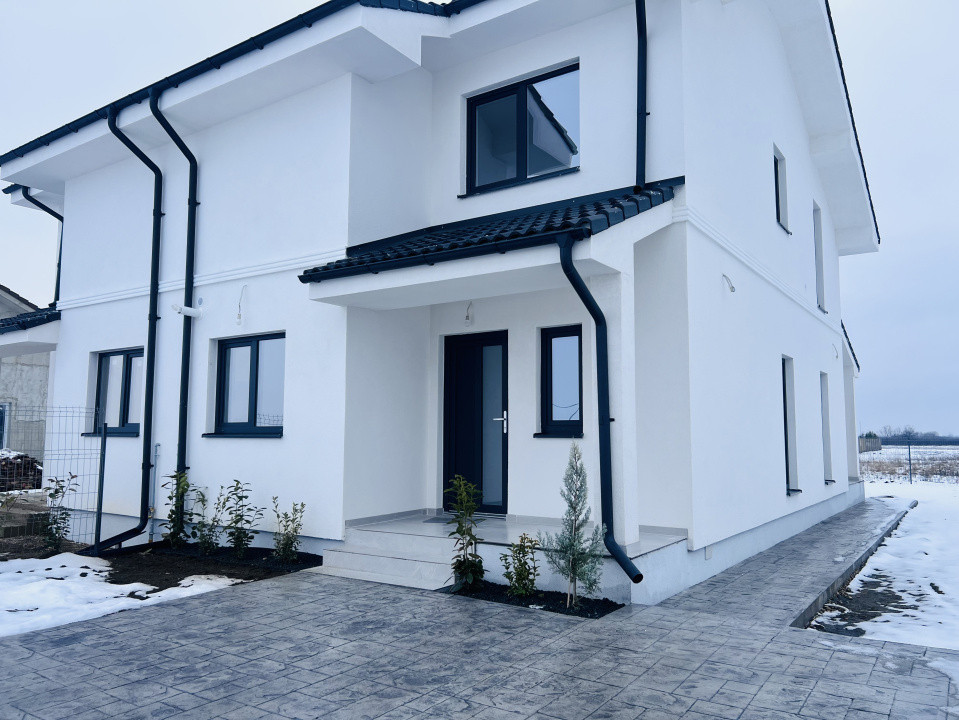 Duplex 3 camere, P+E, 91 mp utili, 250mp teren - Mosnita Veche