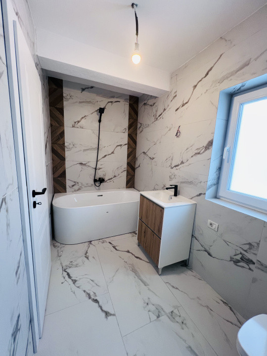 Duplex 3 camere, P+E, 91 mp utili, 250mp teren - Mosnita Veche