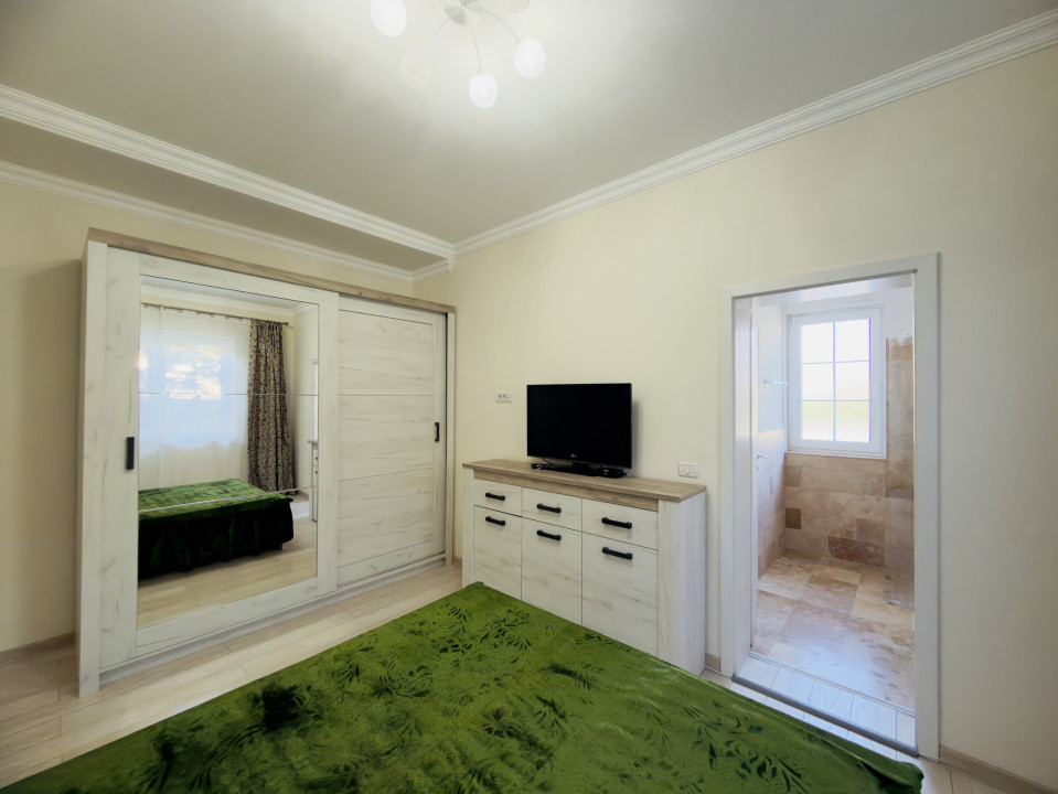 Duplex mediteranean 4 camere, parter, 85mp utili, 340 teren in Urseni 