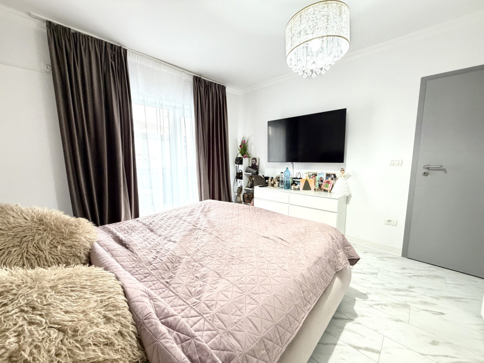 Apartament spatios, 2 camere, pod + boxa  - Giroc 