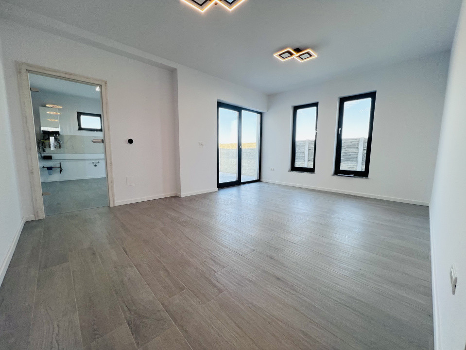 COMISION 0% Duplex 3 camere, parter, 72mp utili, 298mp teren in Urseni