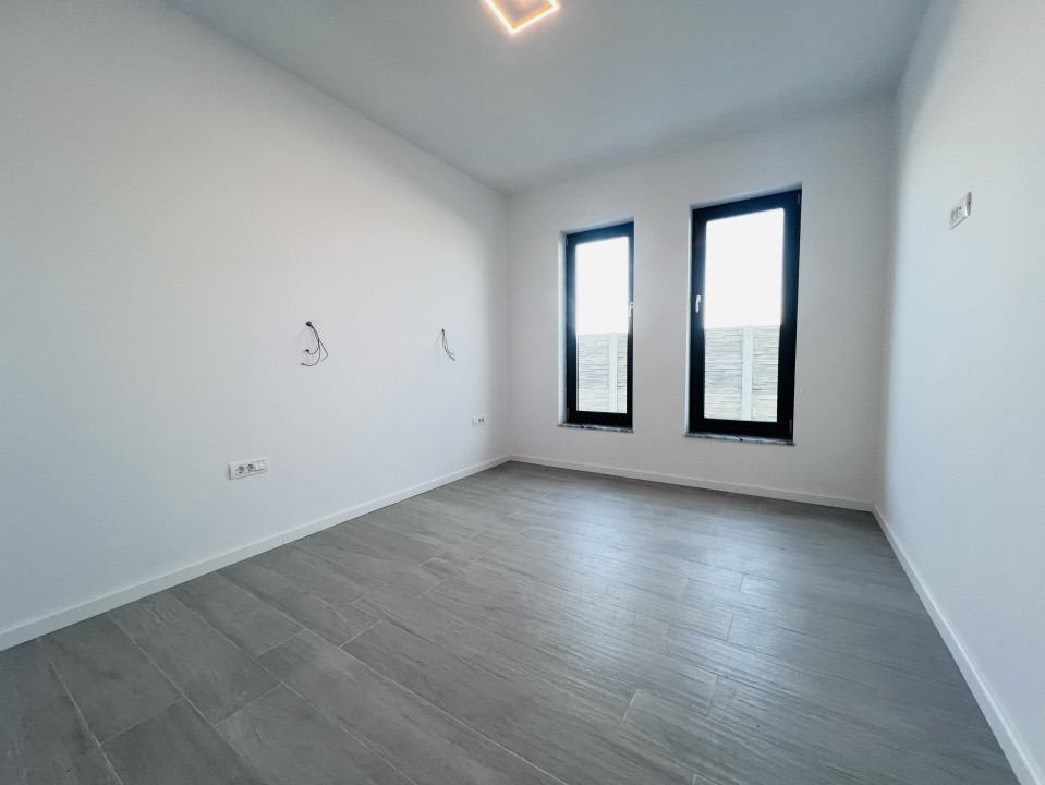 COMISION 0% Duplex 3 camere, parter, 72mp utili, 298mp teren in Urseni