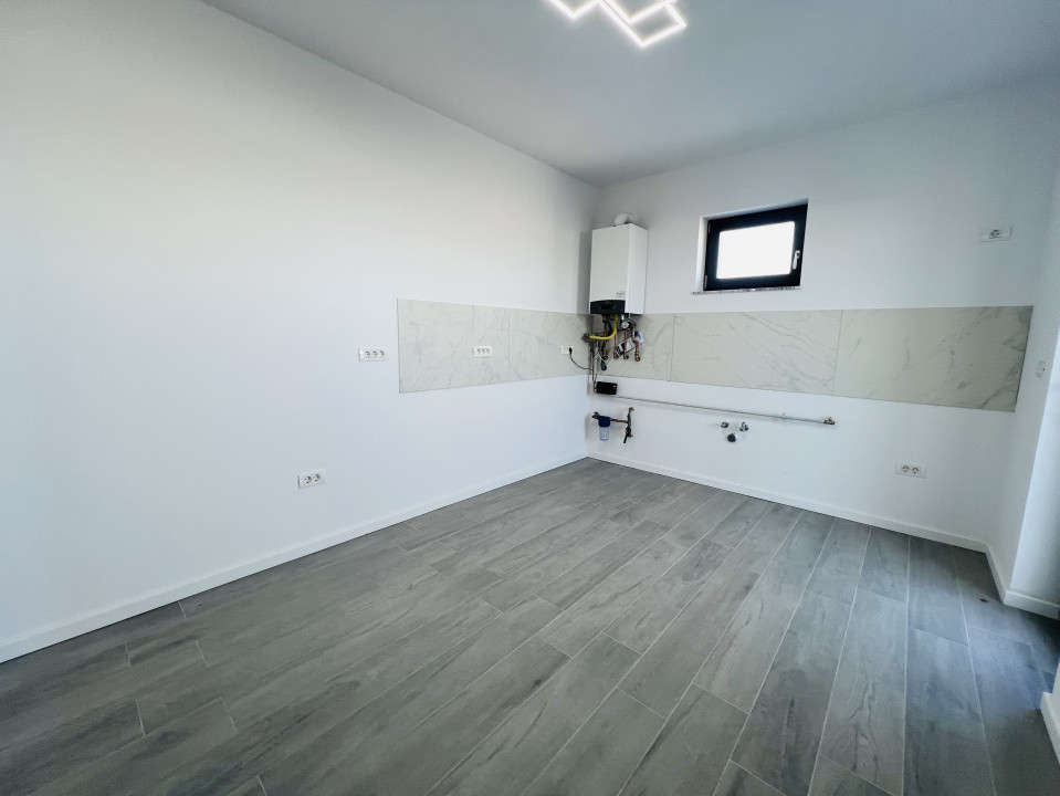 COMISION 0% Duplex 3 camere, parter, 72mp utili, 298mp teren in Urseni