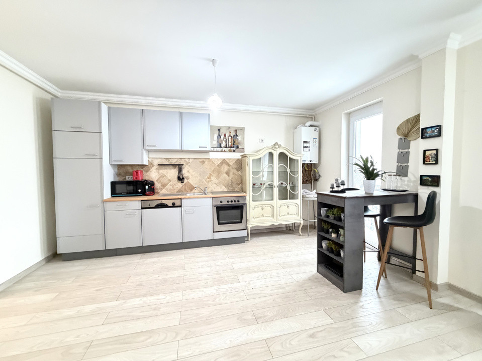 Apartament 2 camere, mobilat si utilat, 60 mp utili - zona Cora