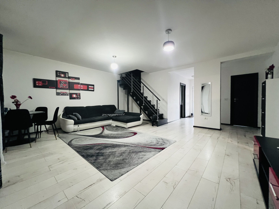 Duplex 5 camere, P+M, 78 mp utili, 315 mp teren - Mosnita Noua