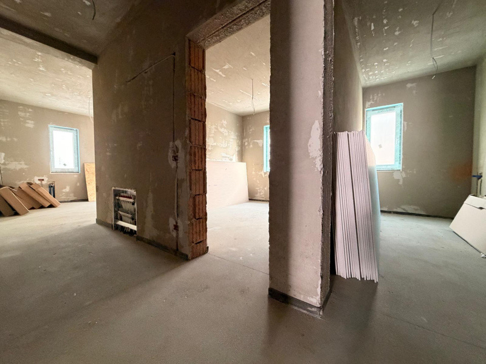 Apartament 2 camere, 47 mp, cu GRADINA 28 mp-pe Calea Urseni