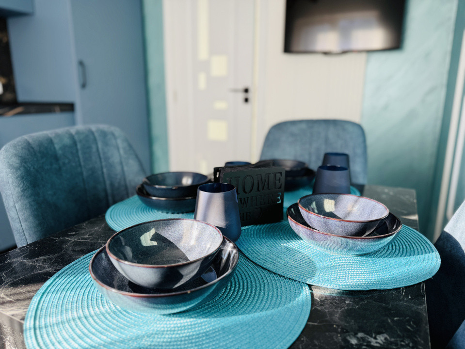 Apartament 3 camere, etaj 2, complet renovat, 67mp, zona Dambovita