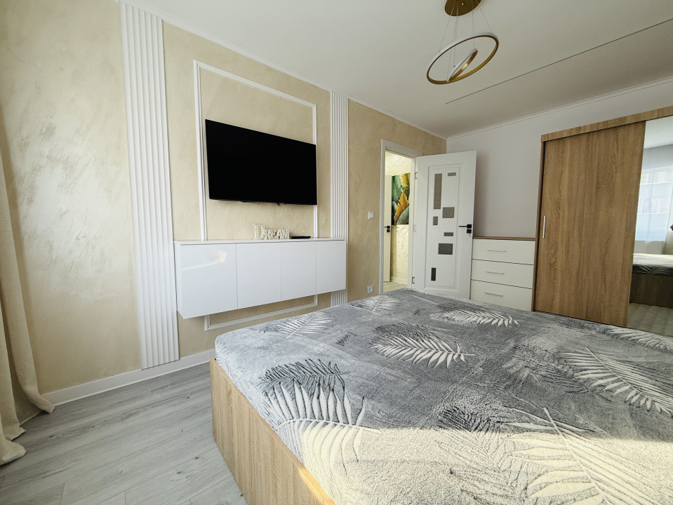 Apartament 3 camere, etaj 2, complet renovat, 67mp, zona Dambovita